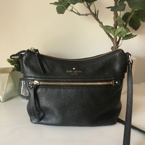 Kate Spade Crossbody Purse in Black *Perfect Size*